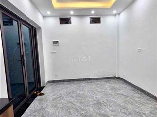 Nhà mới sổ đỏ Chợ Khâm Thiên-Lô góc-NT 5 sao-25m*5T;4N;4VS