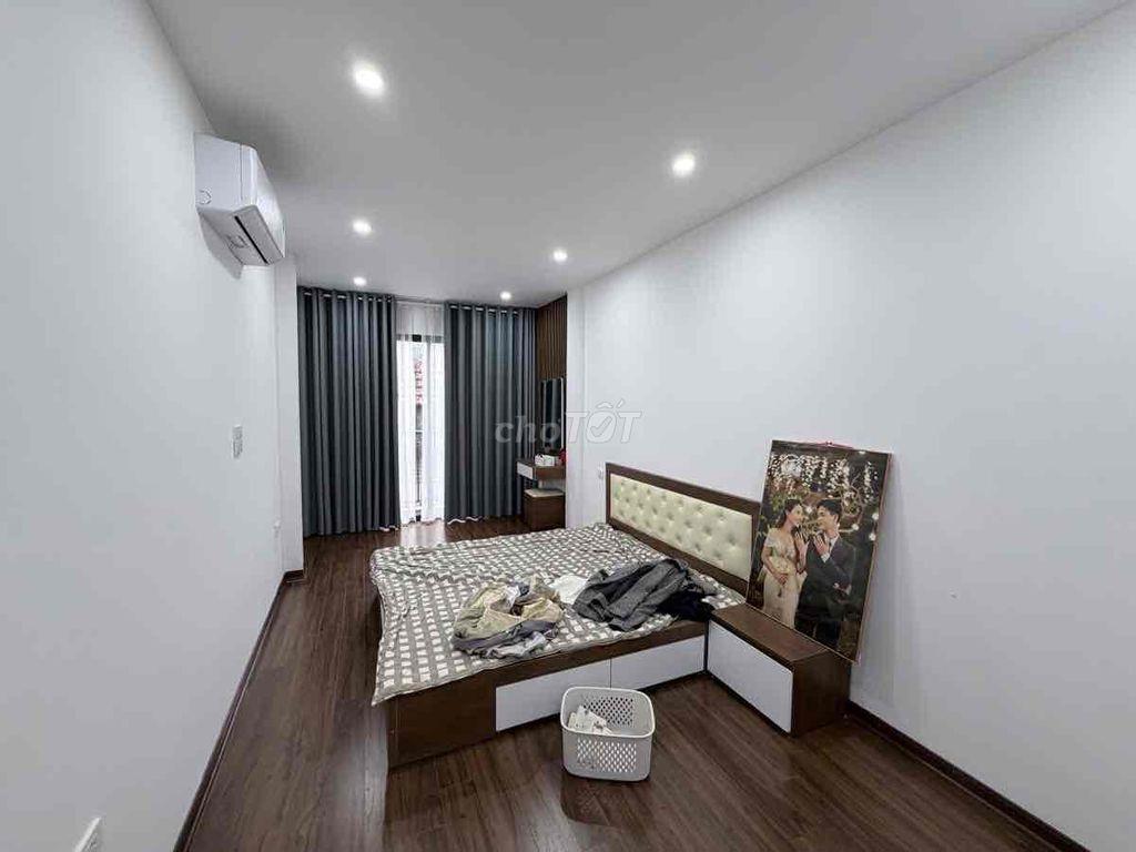Bán nhà mới thang máy Hữu Hoà, T/Trì-2 thoáng-34m*6T;MT4m;4 ngủ