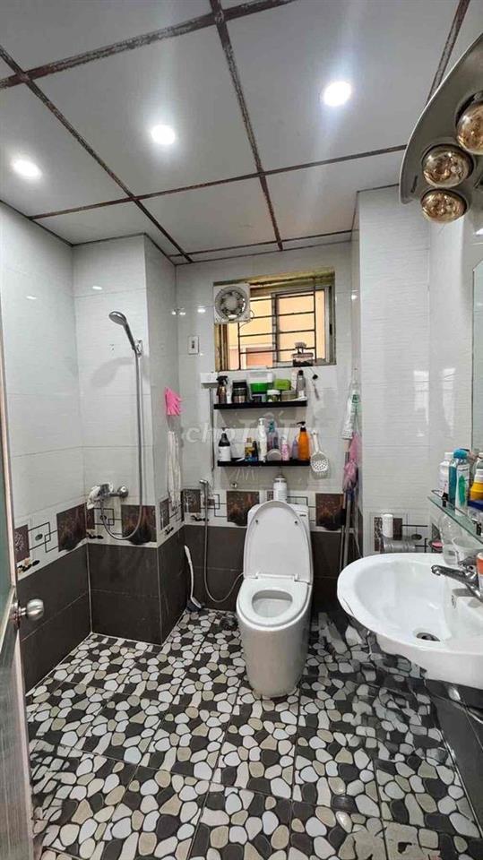 Hiếm ! Căn CC sổ đỏ Đặng Xuân Bảng-Lô góc-Mặt phố-105m;3N;2VS-Tầm 6tỷ