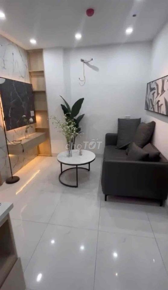 Khó tìm ! Dưới 2 tỷ có căn CCMN đẹp gần Đại Cồ Việt-T/máy-55m;2N;1VS