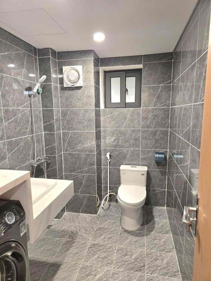 Hơn 4 tỷ có căn CC sổ đỏ Linh Đàm-Mặt phố-Full NT-72m;3N;2VS