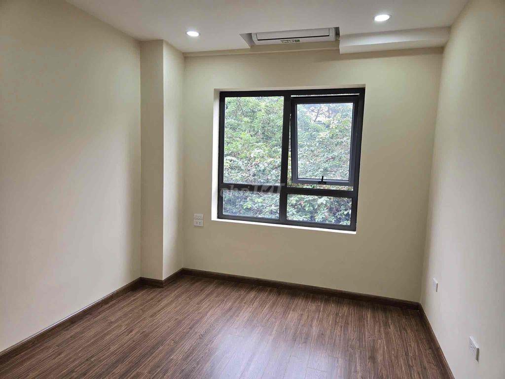 Hơn 4 tỷ có căn CC sổ đỏ Linh Đàm-Mặt phố-Full NT-72m;3N;2VS