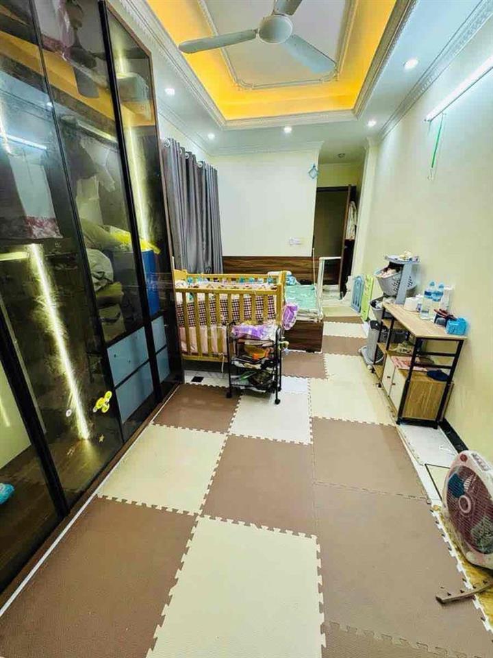 Hơn 6 tỷ có nhà đẹp gần Tân Mai lớn-Lô góc-Ko QH-31m*4T;3N;4VS