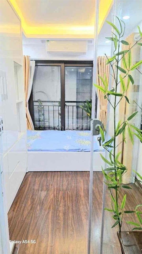 BÁN NHÀ XINH 5 TẦNG HOÀNG QUỐC VIỆT - HIẾM CÓ - NHỎ TIỀN - CHỈ 3.8 TỶ