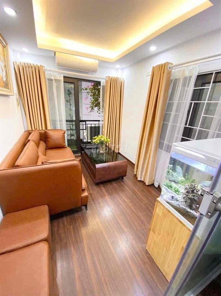 BÁN NHÀ XINH 5 TẦNG HOÀNG QUỐC VIỆT - HIẾM CÓ - NHỎ TIỀN - CHỈ 3.8 TỶ