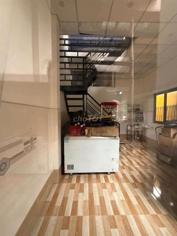 CHỈ 3,3TỶ  HẺM XE HƠI THÔNG 6M NGÃ 4 BỐN XÃ - HƯƠNG LỘ 2, 55/40M2