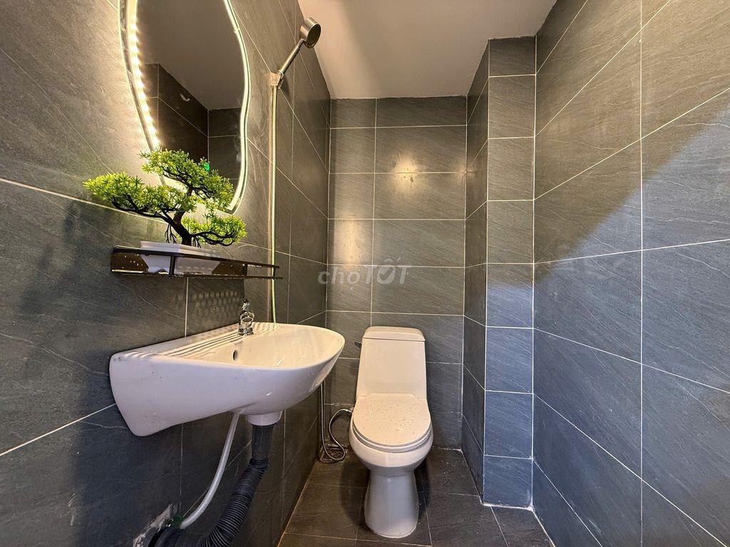Cho thuê 1PN 35m² ban công, Full Nt, Gần ĐH Văn Lang, Đặng Thùy Trâm