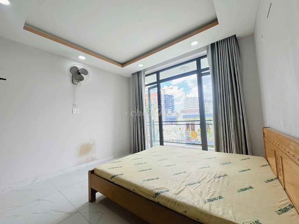 Cho thuê Studio-ban công, Nguyễn Văn Đậu-BT, FULL NT, gần VLU IUH