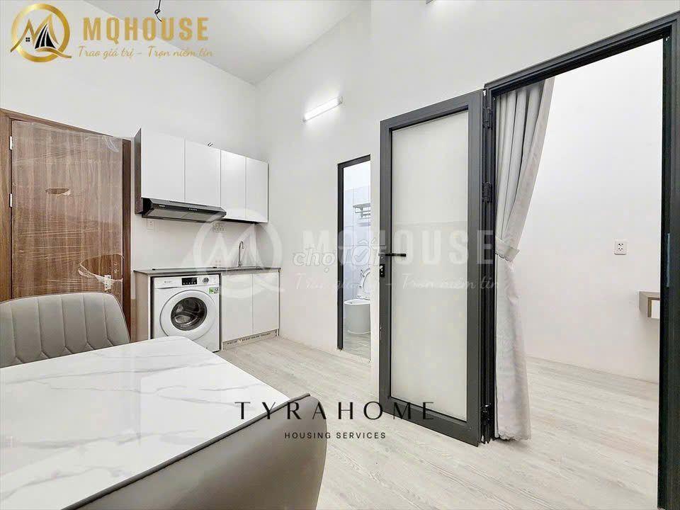 Cho thuê 1PN,tách bếp,ban công,Ung Văn Khiêm, gần đại học HUTECH, UEF