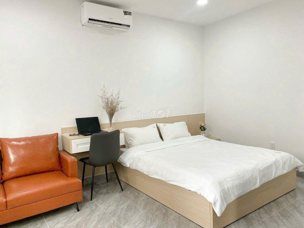 Cho thuê căn hộ 1PN- ban công, Full nội thất siêu xịn, tại Phú Nhuận