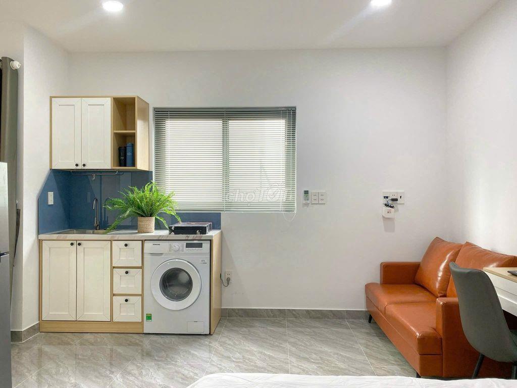 Cho thuê căn hộ 1PN- ban công, Full nội thất siêu xịn, tại Phú Nhuận
