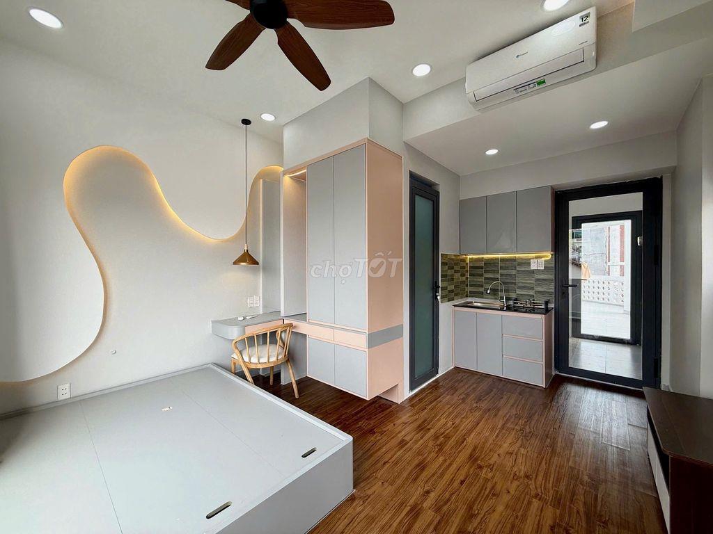 Cho thuê Studio-ban công, FULL NT, Nguyễn Trọng Tuyển, ngay ngã tư PN