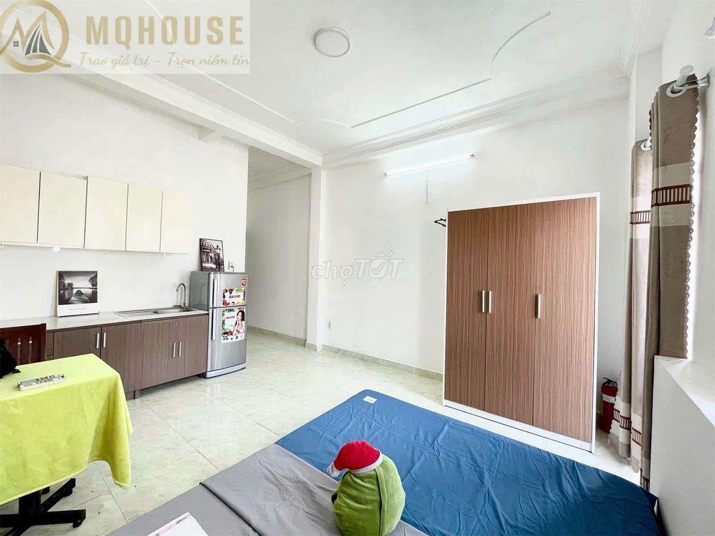 Căn hộ 1PN, ban công, cửa sổ Full nội thất, Trần Huy Liệu, gần sân bay
