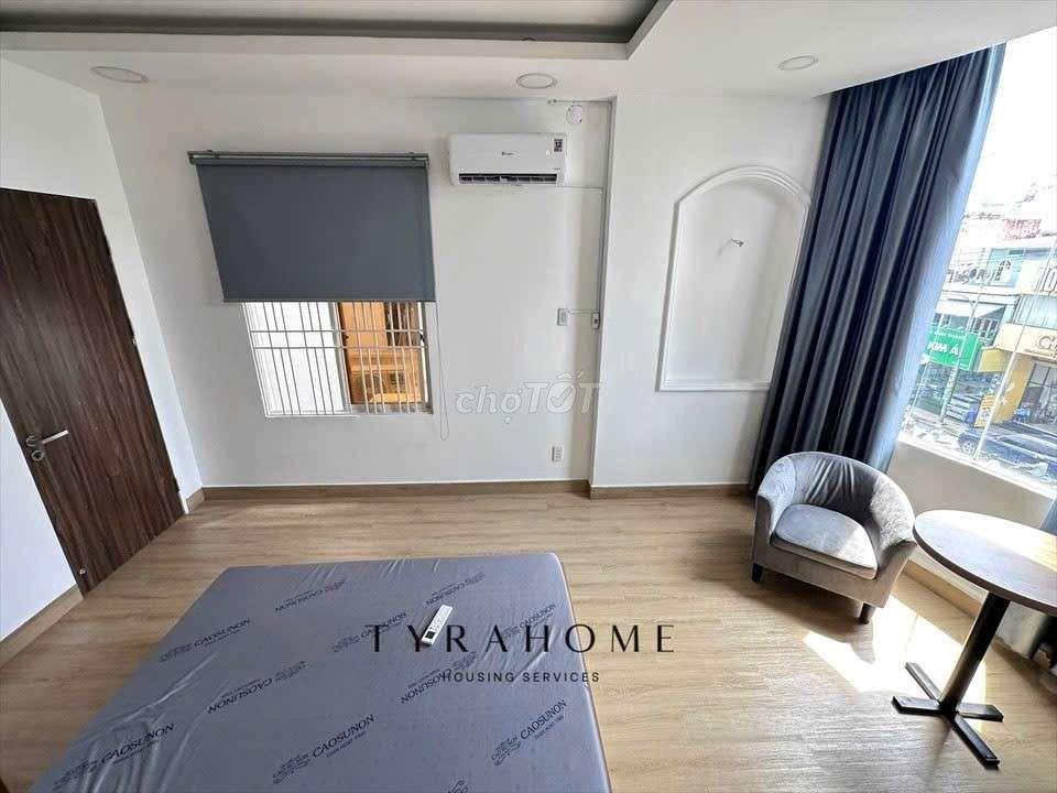 Căn hộ 1PN,1 phòng khach, Full NT, gần ngã tư hàng xanh, Bạch Đằng