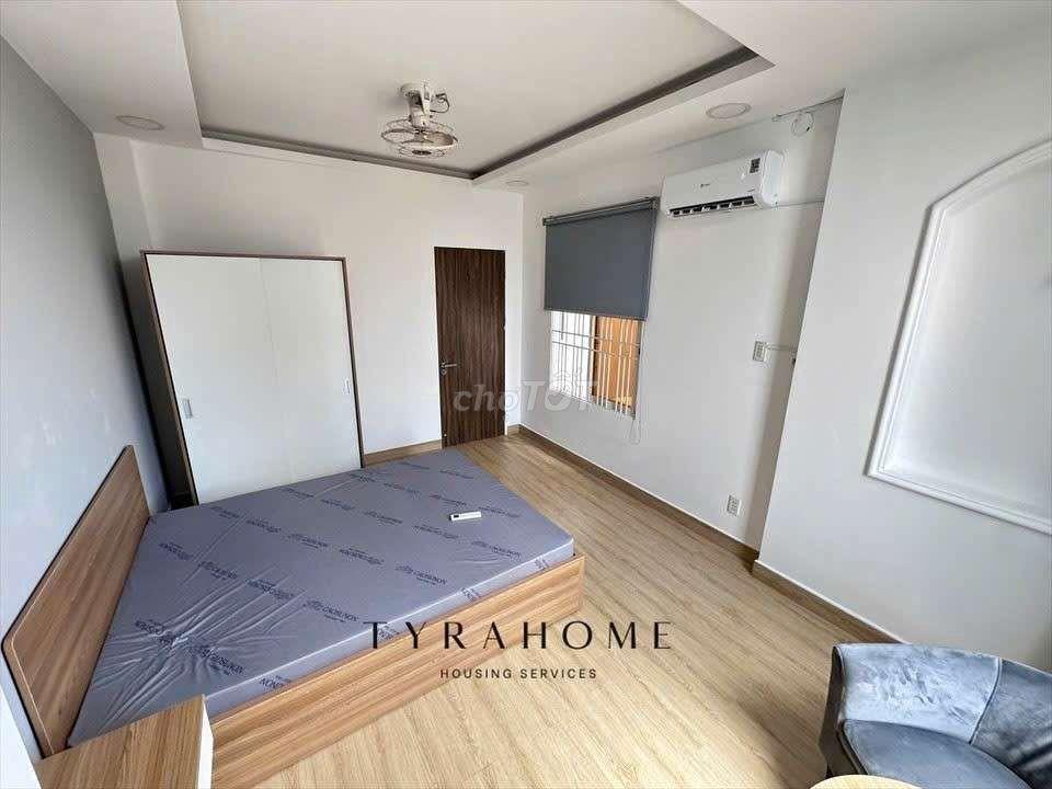 Căn hộ 1PN,1 phòng khach, Full NT, gần ngã tư hàng xanh, Bạch Đằng