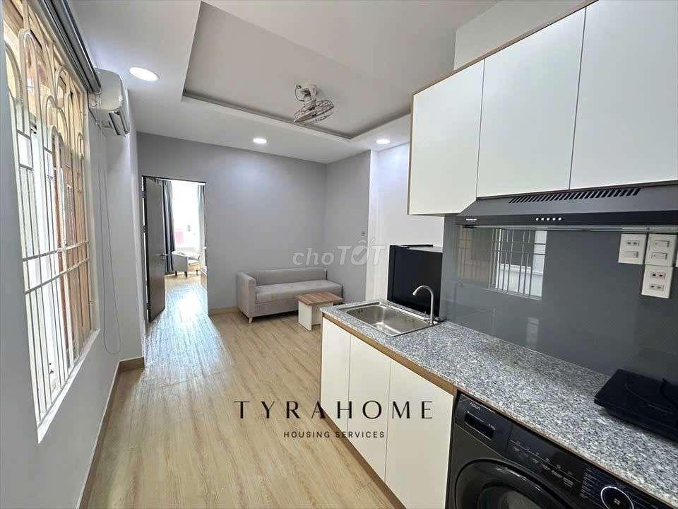 Căn hộ 1PN,1 phòng khach, Full NT, gần ngã tư hàng xanh, Bạch Đằng