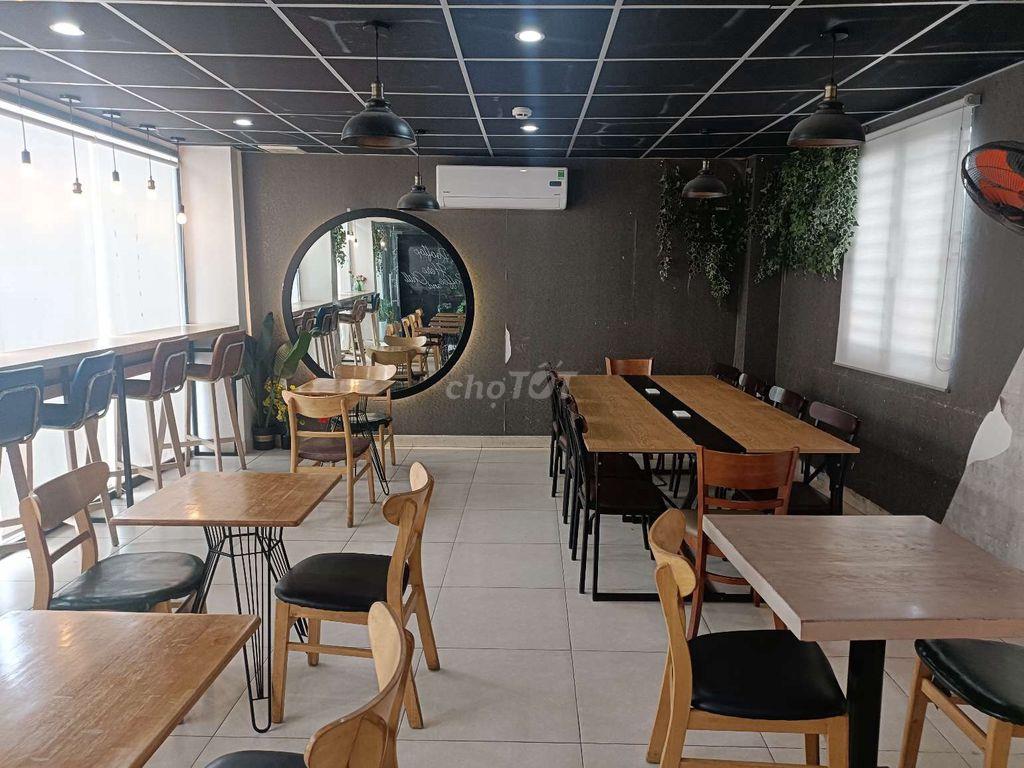 Sang quán Cà Phê trung tâm thành phố HCM