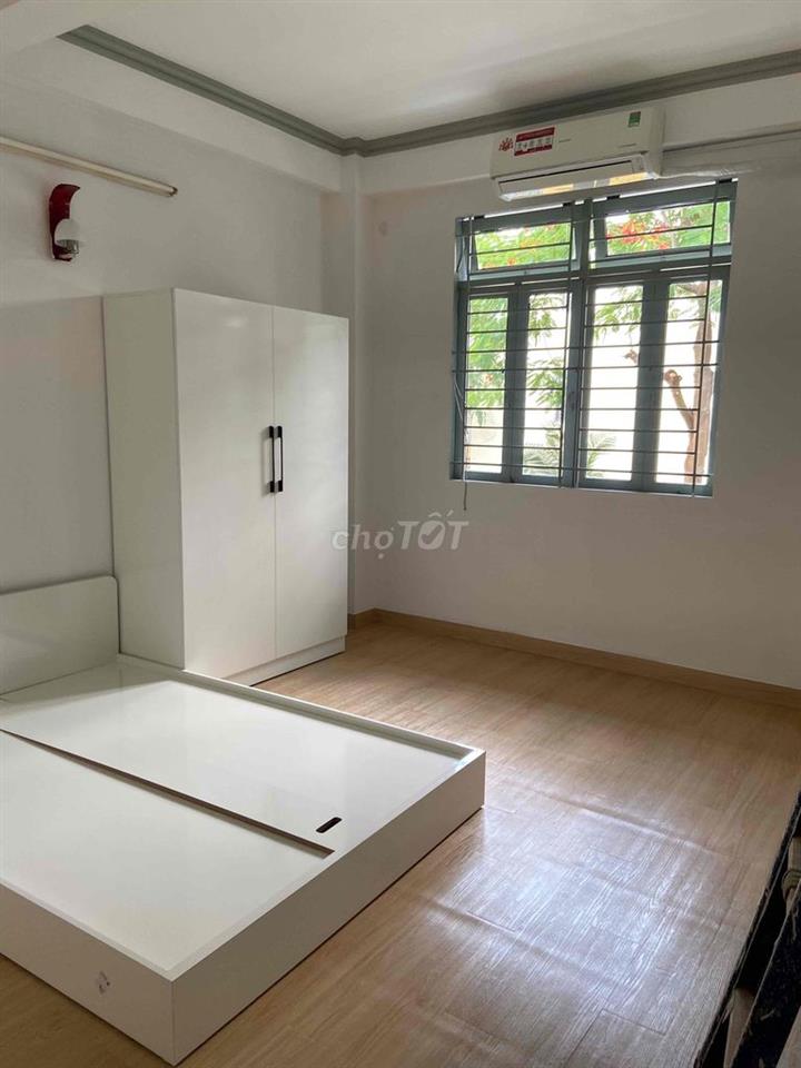 CHÍNH CHỦ CHO THUÊ PHÒNG BÌNH THẠNH - FULL NỘI THẤT - BAN CÔNG