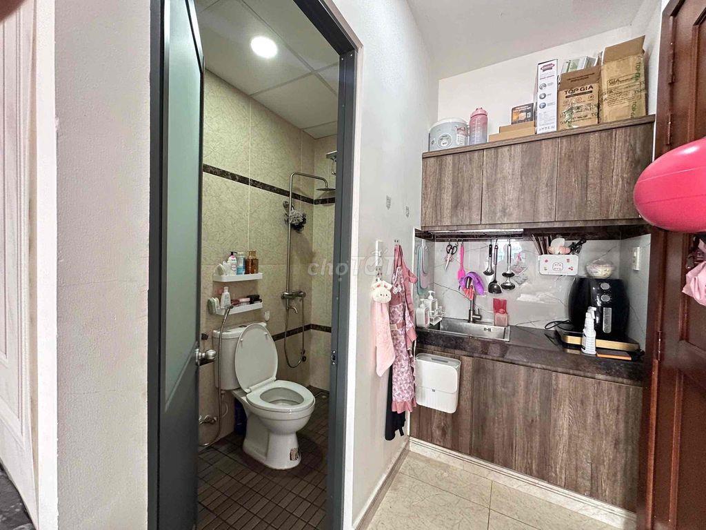 STUDIO ĐẦY ĐỦ NỘI THẤT, GẦN CÁC TRƯỜNG ĐH UEF, HUTECH, UTH, VLU..