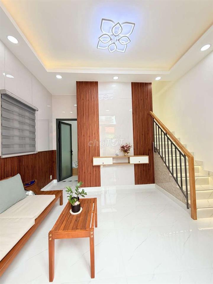 HẺM XE TẢI - GẦN VINCOM QUANG TRUNG - 3 PHÒNG NGỦ - 3TỶ HƠN
