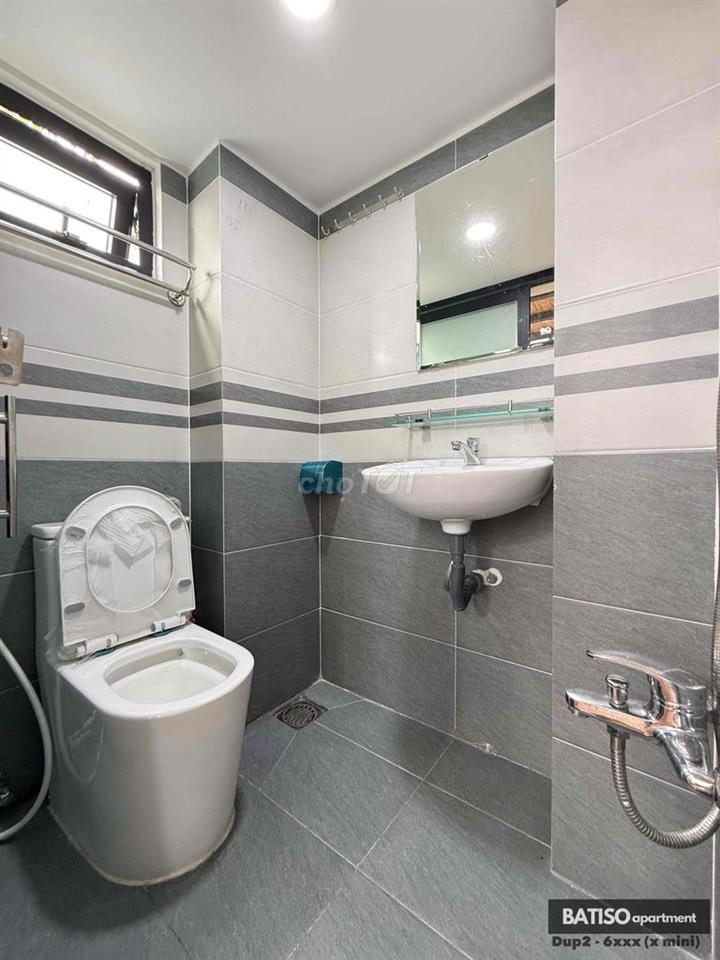 Chính chủ cho thuê Duplex gần UEH Q10 (đúng hình, đúng giá)