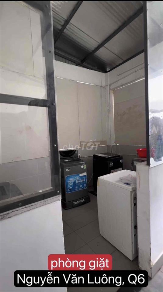Phòng nhỏ nhắn xinh xắn đủ công năng