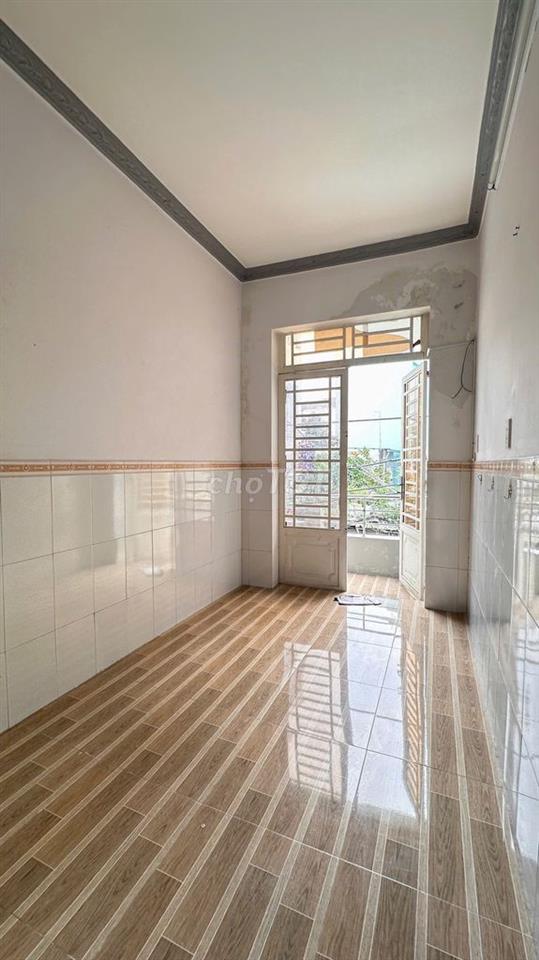 Cho thuê nhà nguyên căn giá thuê 7tr/tháng, cọc 1 tháng