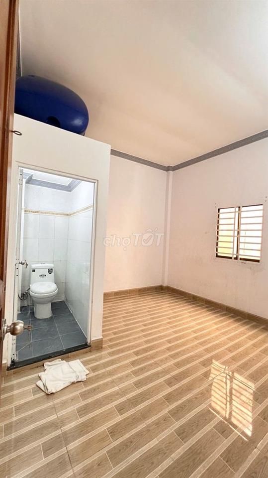 Cho thuê nhà nguyên căn giá thuê 7tr/tháng, cọc 1 tháng