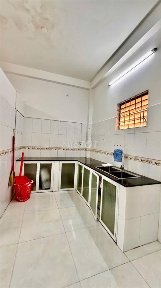 Cho thuê nhà nguyên căn giá thuê 7tr/tháng, cọc 1 tháng