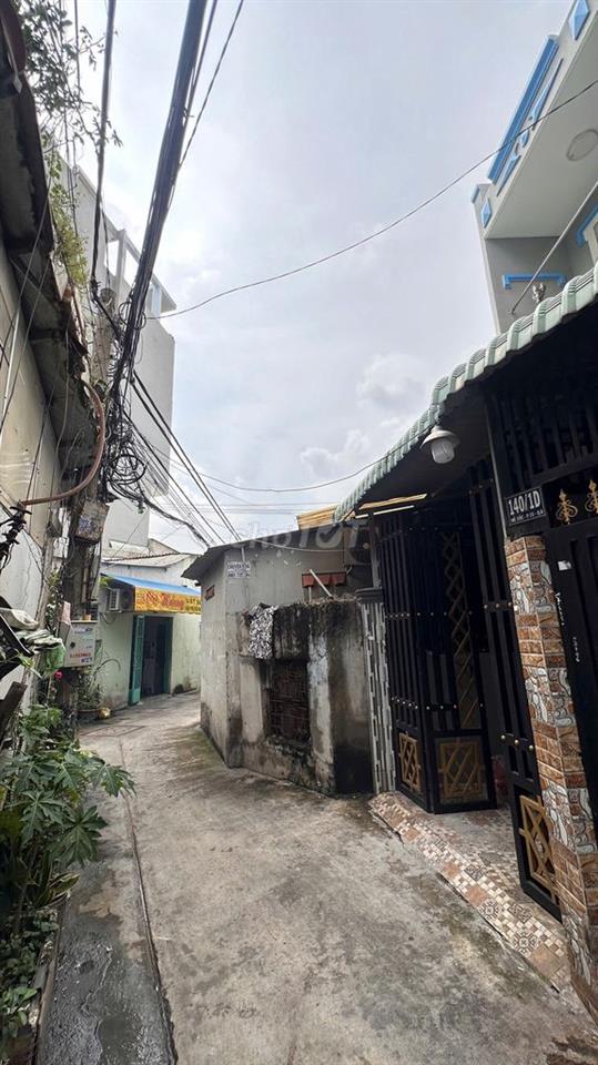 Cho thuê nhà nguyên căn giá thuê 7tr/tháng, cọc 1 tháng