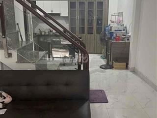 Tìm nữ ở ghép phòng 3ng nữ.