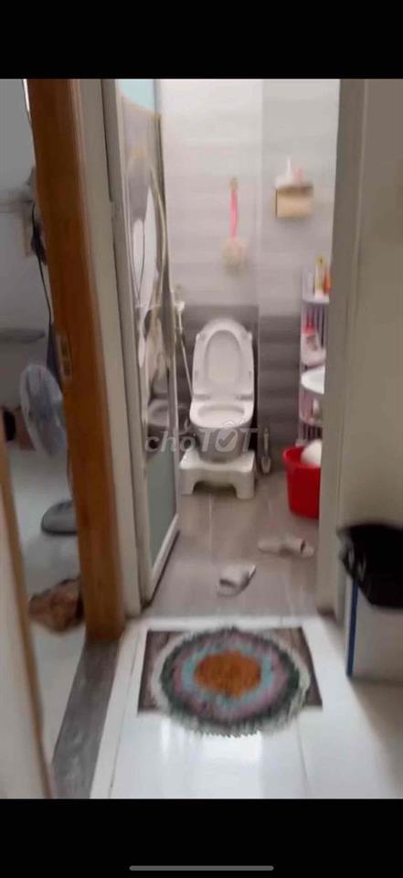 Tìm nữ ở ghép nhà nữ -mỗi người 1 nệm riêng 1.6m-bao điện nước