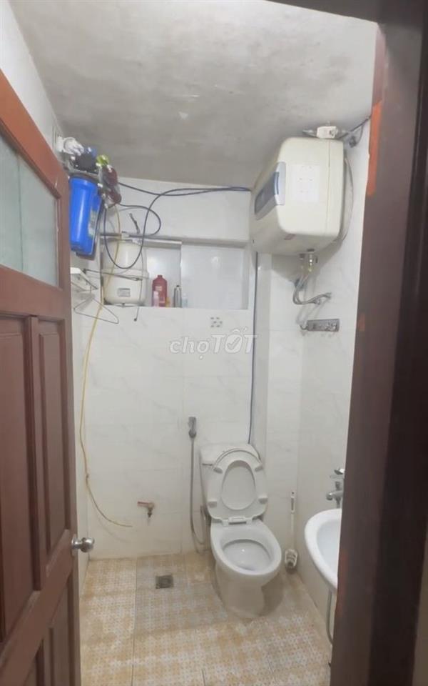 Cho thuê nhà ngõ phố Nguyên Hồng