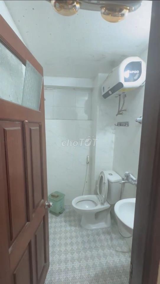 Cho thuê nhà ngõ phố Nguyên Hồng