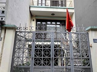 Cho thuê nhà 22, ngách 28/34, khu tập thể 28B Điện Biên Phủ.