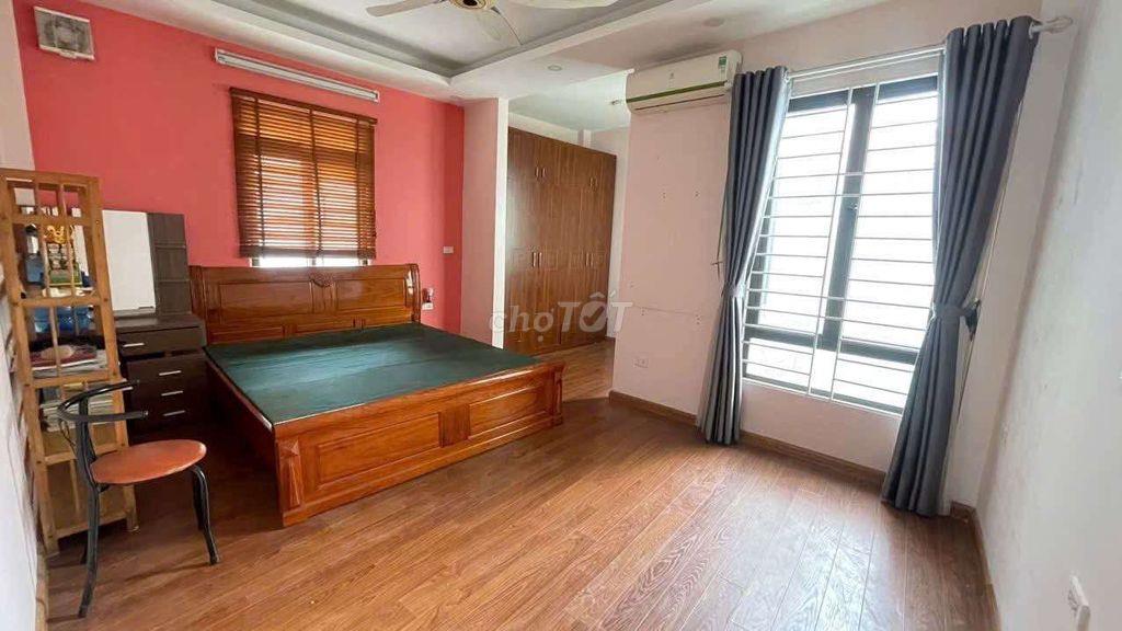 NHÀ RIÊNG 5 TẦNG YÊN HOÀ- CẦU GIẤY