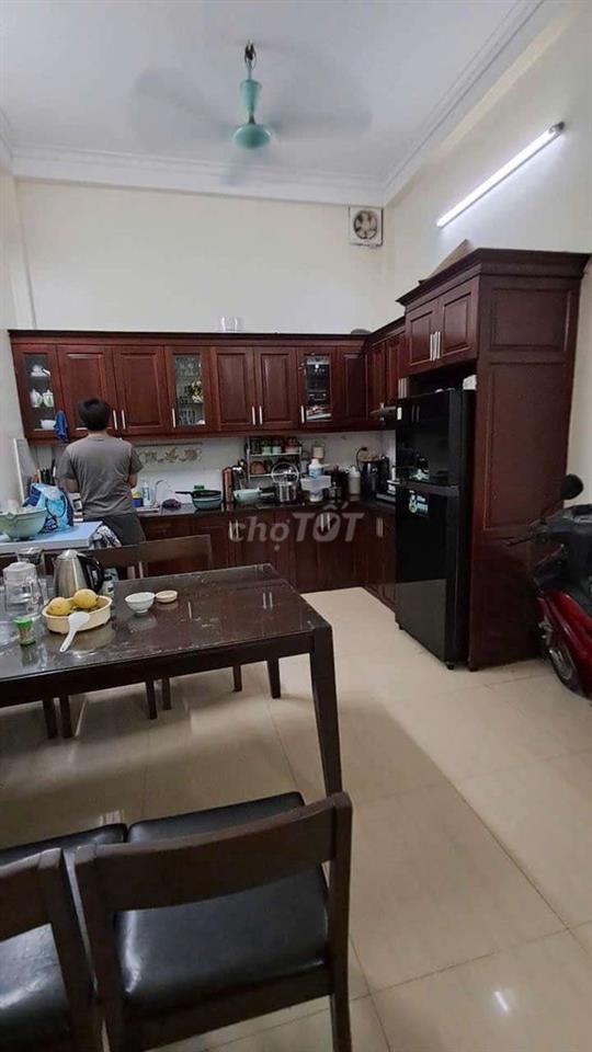 NHÀ ĐẸP TRƯƠNG ĐỊNH- 4 TẦNG- NGÕ Ô TÔ
