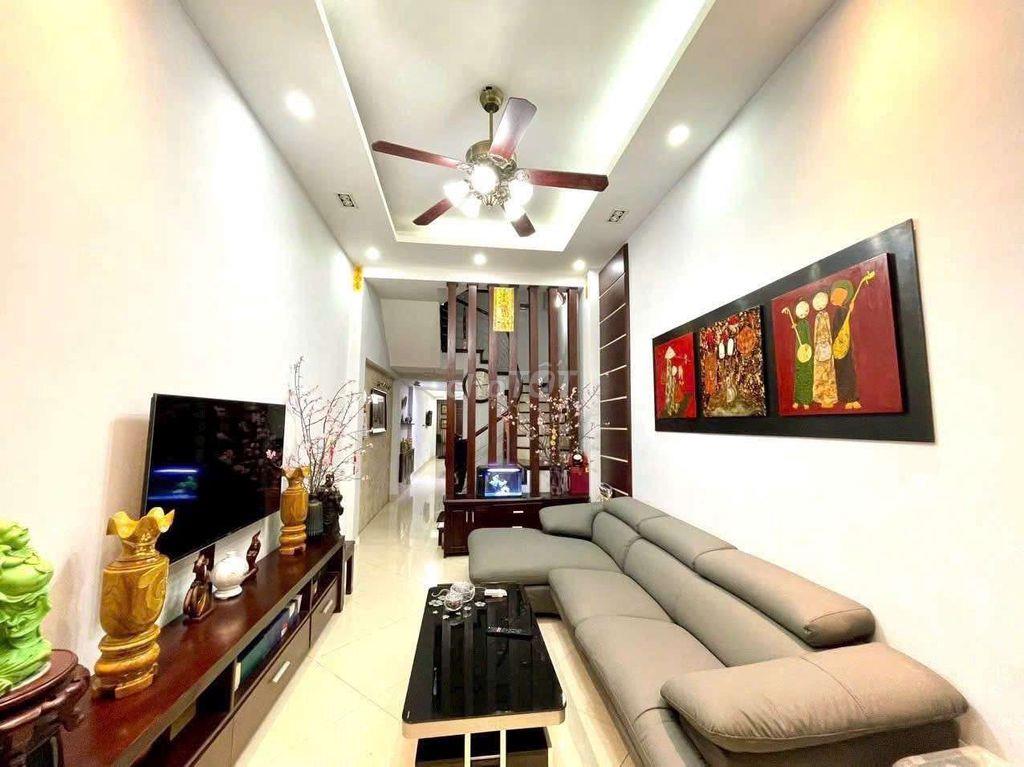 NHÀ NGUYÊN CĂN QUỐC TỬ GIÁM| 4 PN | RẤT ĐẸP