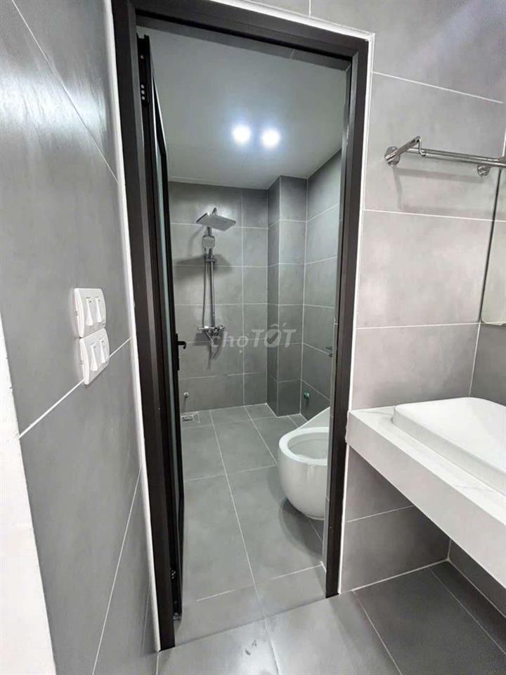 Cho thuê nhà mới 55m² – 6 tầng thang máy – Khâm Thiên