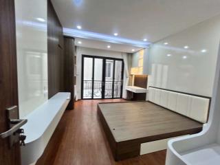 Cho thuê nhà mới 55m² – 6 tầng thang máy – Khâm Thiên