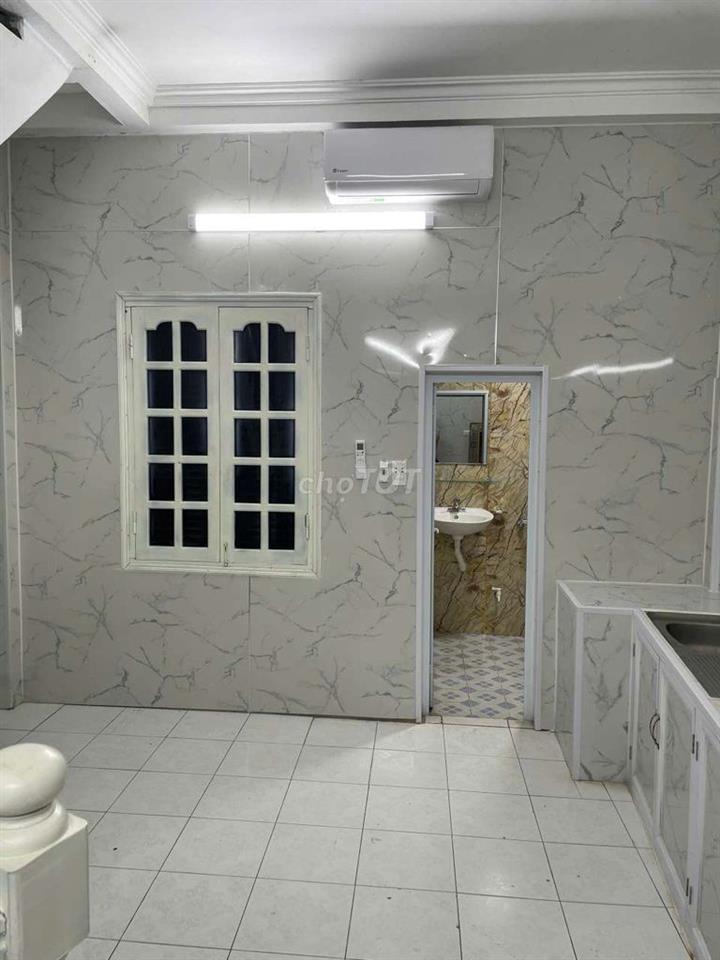 CHO THUÊ NHÀ NGUYÊN CĂN VĂN MIẾU– 3PN – MỚI SỬA – 10 TRIỆU