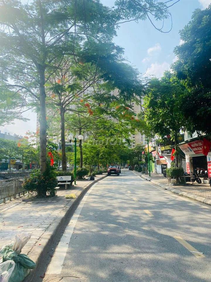 CHO THUÊ NHÀ NGUYÊN CĂN KDT ĐỀN LỪ 2–  5 TẦNG – 4PN – T1 KINH DOANH 