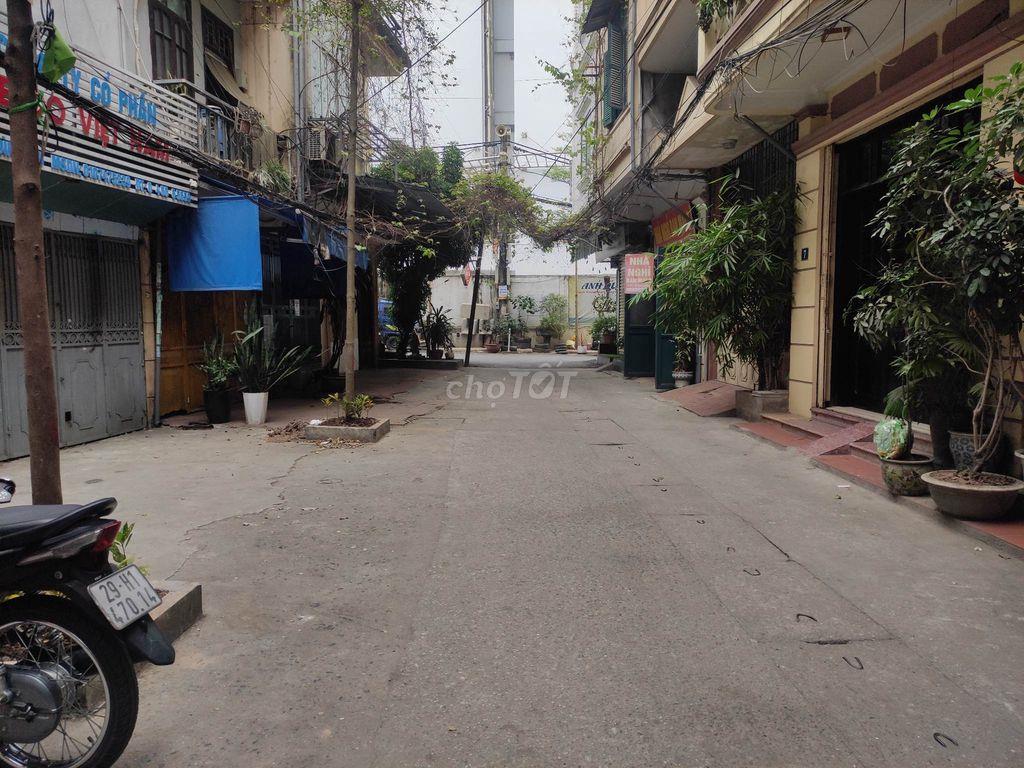 Cho thuê văn phòng 595 Kim Mã, giá ưu đãi 5,9 triệu VND, 30m2