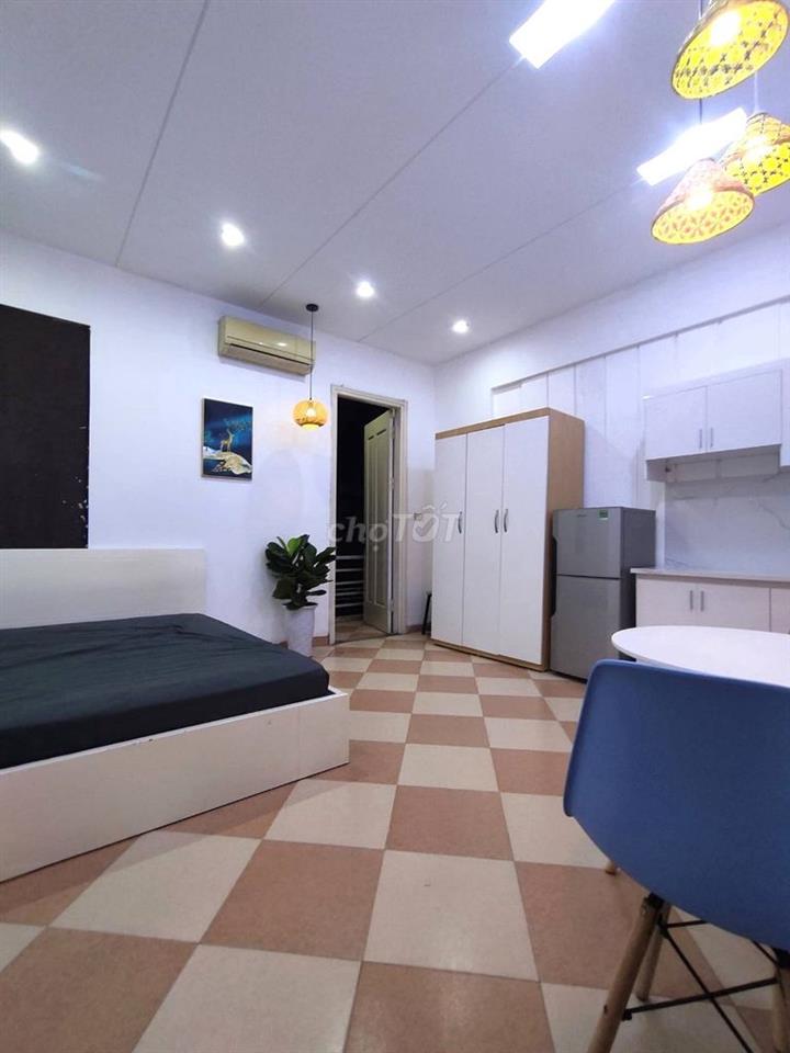 Studio ngõ 92  Đào Tấn – thông phố Phan kế Bính – 5.2 tr