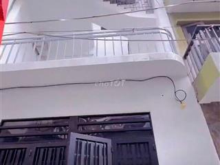 Cho thuê nhà 3 tầng phố Cầu Diễn