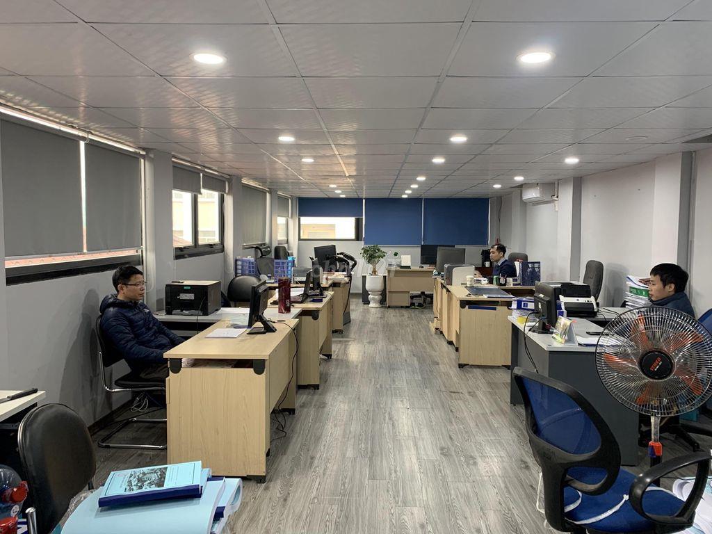 Cho thuê vp phố Hoa Lư,hai bà trưng,hà nội,dtsd 75m2,thông sàn,