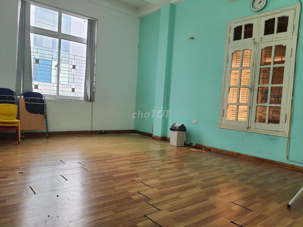Cho thuê văn phòng phố lê trọng tấn,thanh xuân, hà nội,dtsd 45m2,