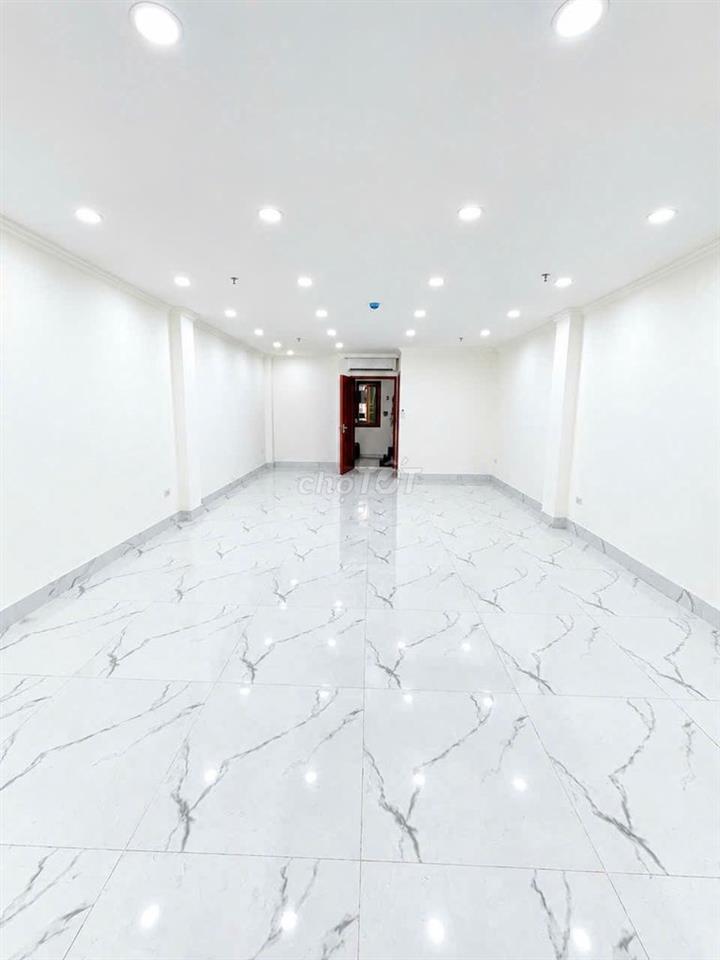 Cho thuê vp phố nguyên hồng,đống đa,dt 68m2,giá 13tr/tháng