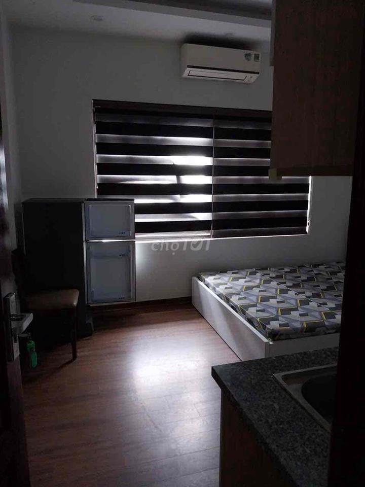 CCMN 47 Văn Cao - mới, có thang máy