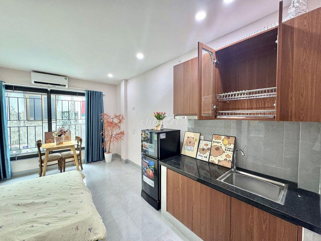 CHO THUÊ CĂN HỘ STUDIO BAN CÔNG NẰM NGAY QUẦN NGỰA, BA ĐÌNH